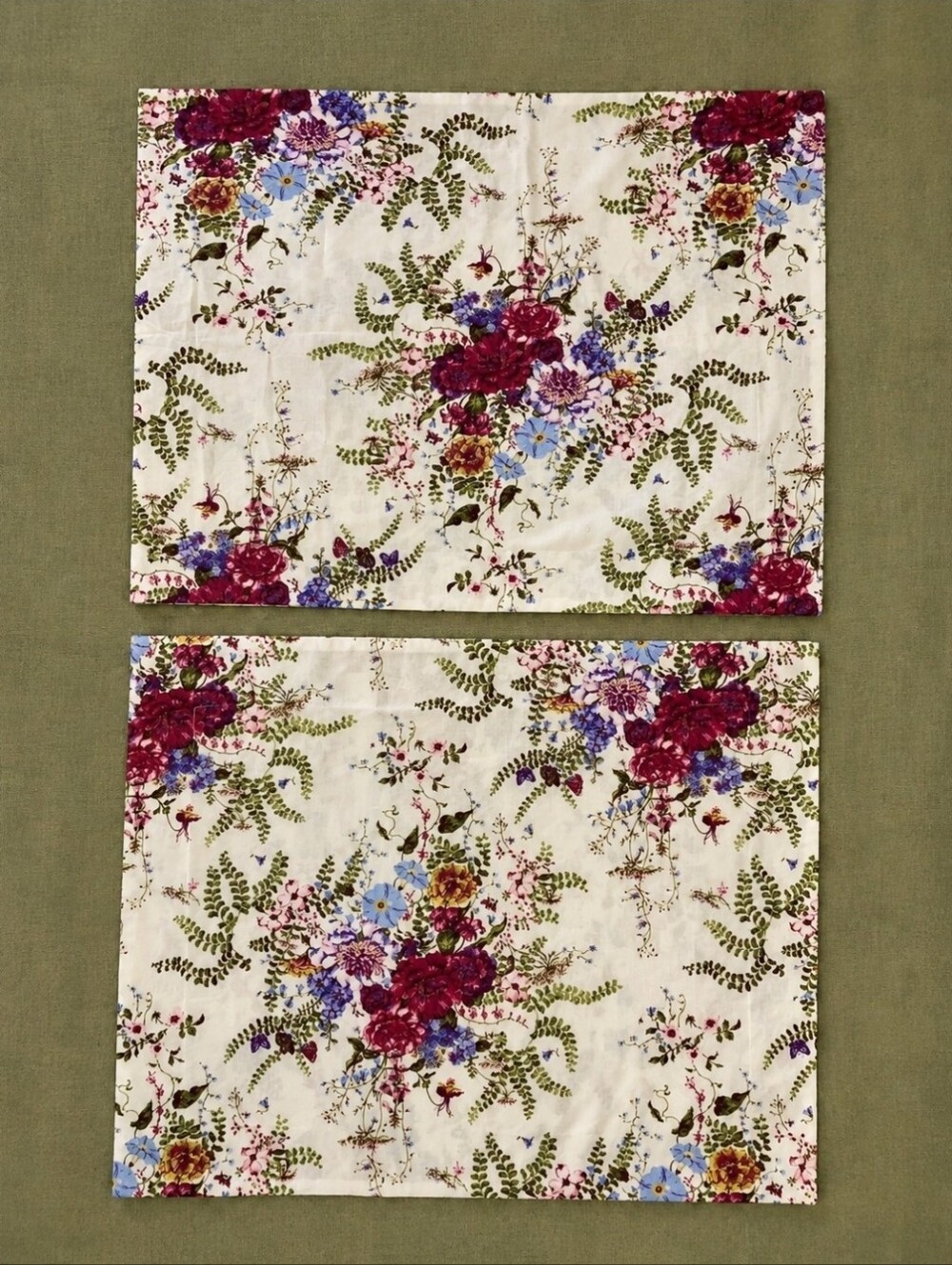 Vintage Cyndy Callog Floral Pillow Shams Pair Cottage Garden Botanical Standard